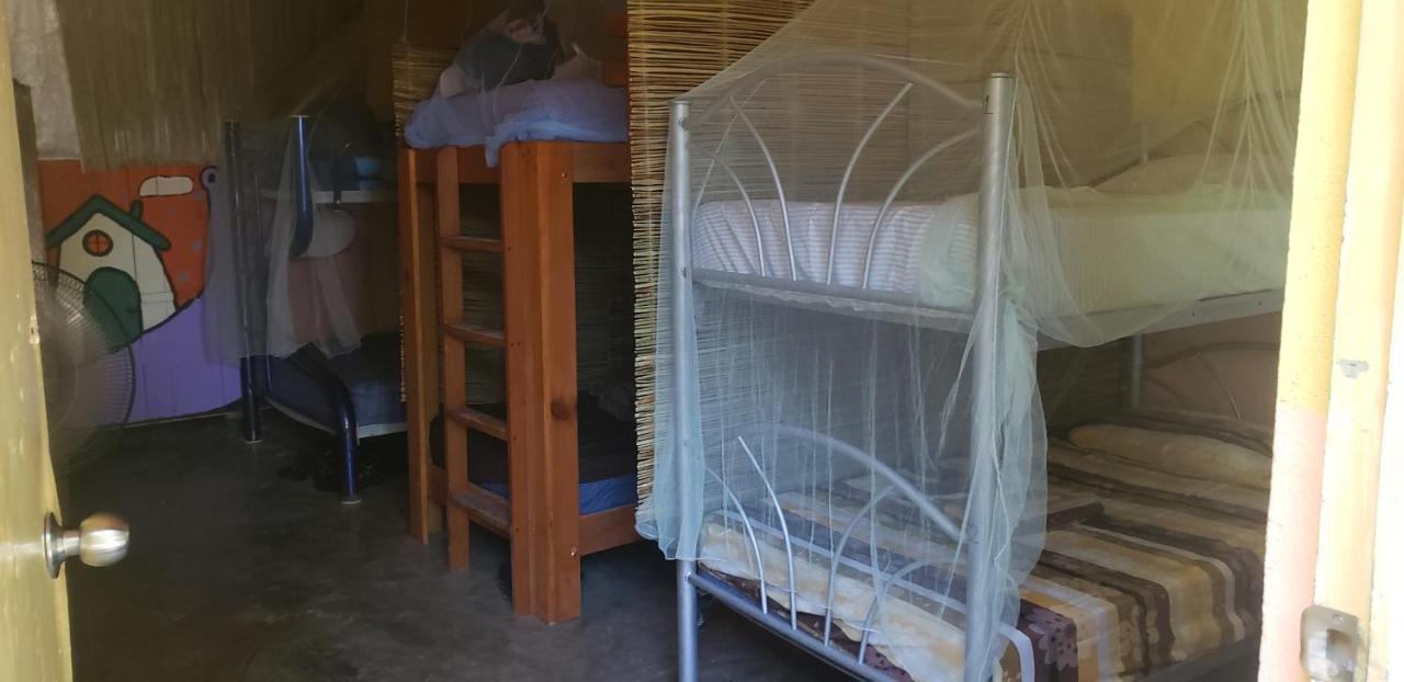 Hostal Y Camping Las G Bacalar Exterior photo
