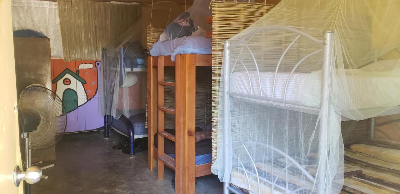 Hostal Y Camping Las G Bacalar Exterior photo